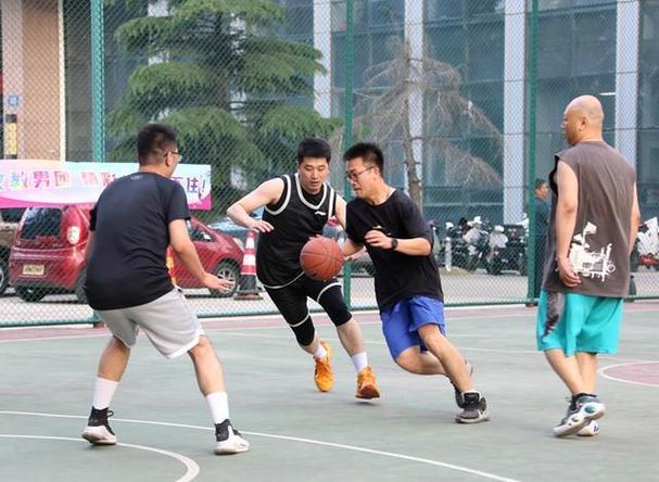与多点协防
